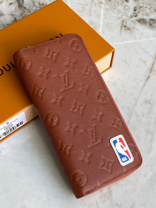 l**is V*t*n lvxnba zippy wallet