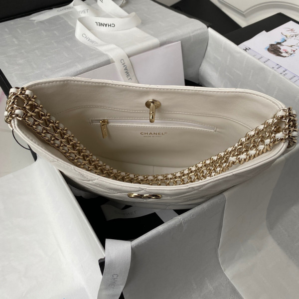 CL HOBO HANDBAG