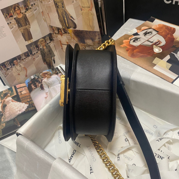 CL SMALL BOY MESSENGER BAG