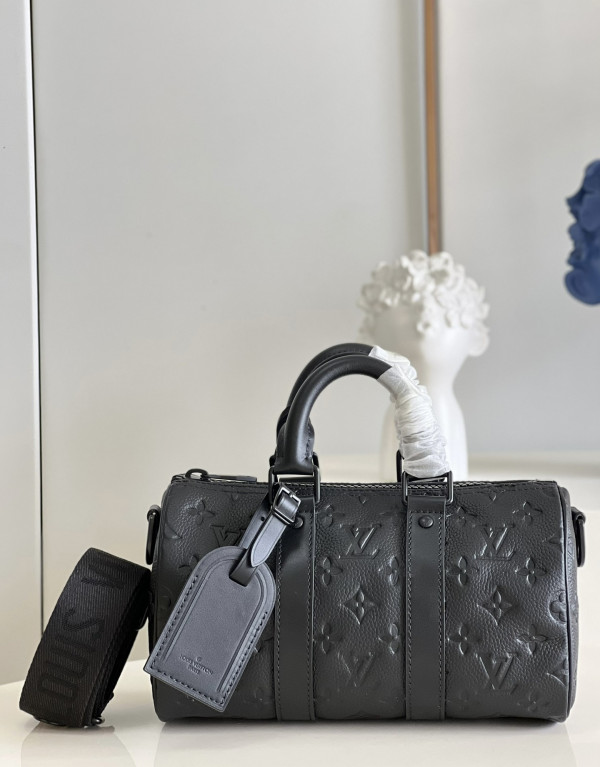 l**is V*t*n keepall bandouliÈre 25