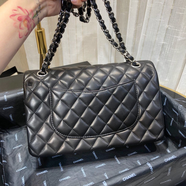 CL FLAP BAG LAMBSKIN
