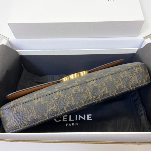 Ce**e chain bag triomphe
