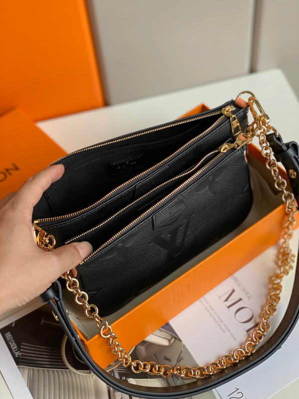 l**is V*t*n multi pochette accessoires