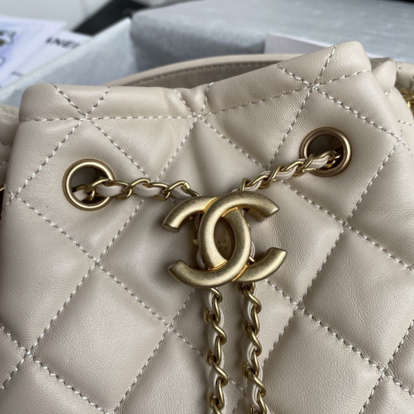 CL BUCKET BAG