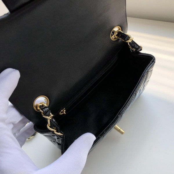 CL FLAP BAG 17CM