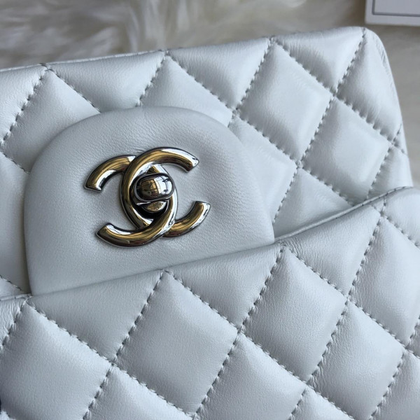 CL FLAP BAG 17CM