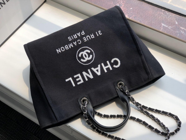 CL TOTE BAG