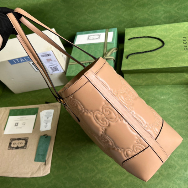 G*u*i gg matelassé leather medium tote