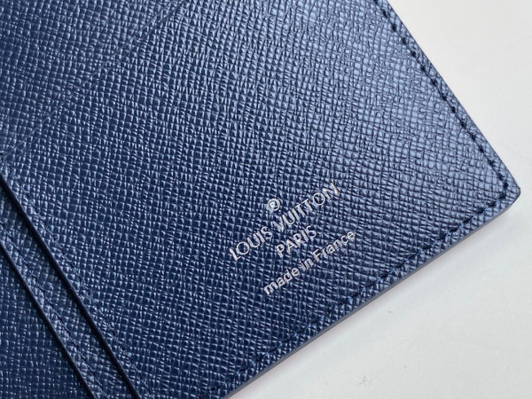 l**is V*t*n brazza wallet