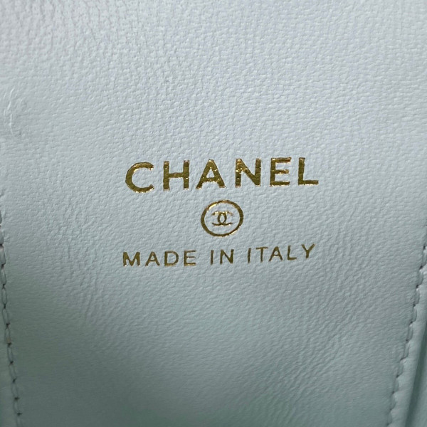 CL SMALL VANITY WITH CHAIN