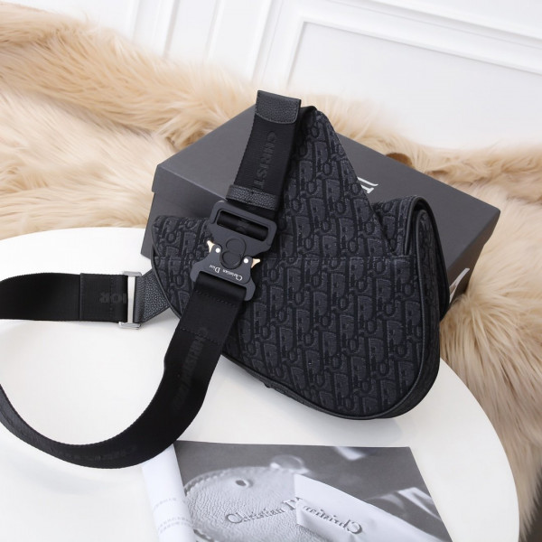 D*or saddle bag