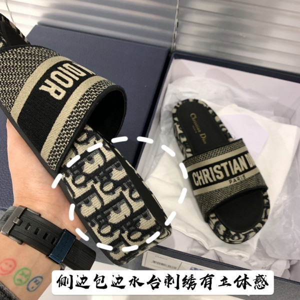 D*or dway wedge slide