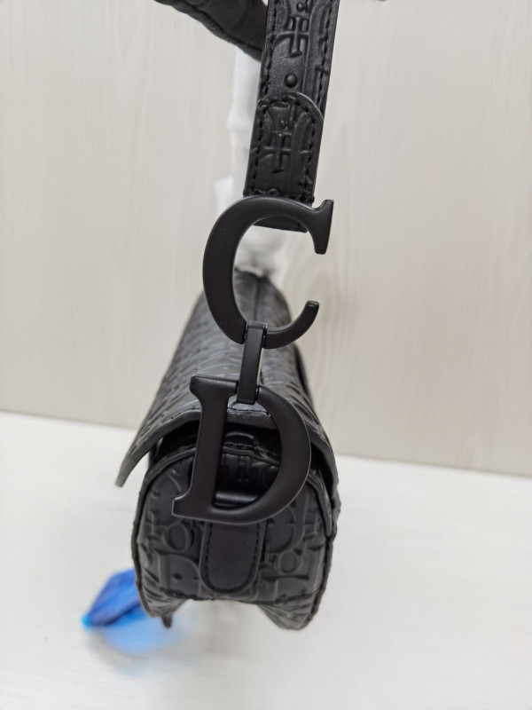 D*or saddle bag