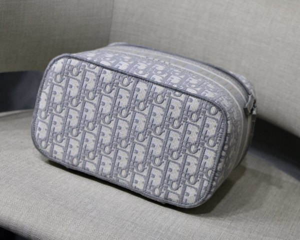 D*or vanity case-24-17-13.5cm