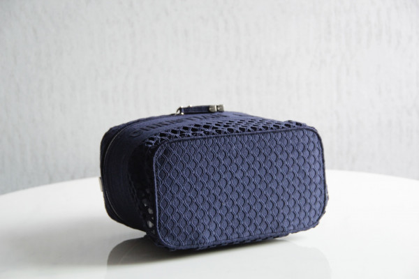 D*or vanity case-24-17-13.5cm