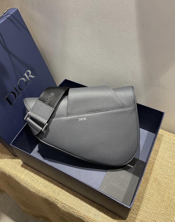 D*or saddle bag