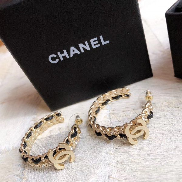 CL EARRING 2020