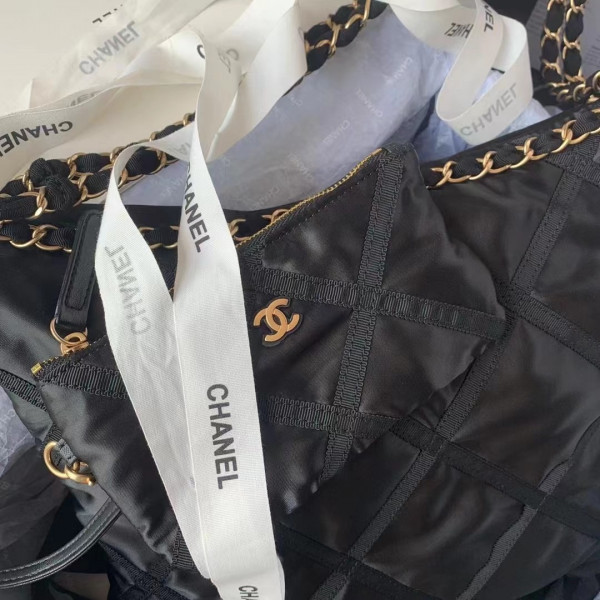CL TOTE BAG