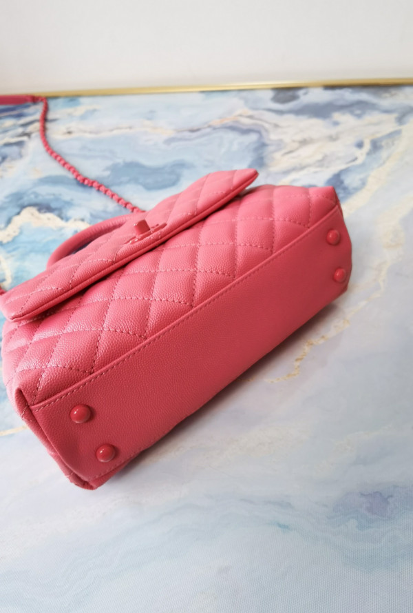 CL FLAP BAG WITH TOP HANDLE