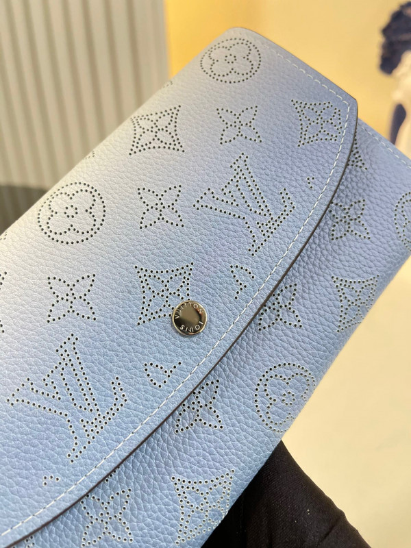 l**is V*t*n iris wallet