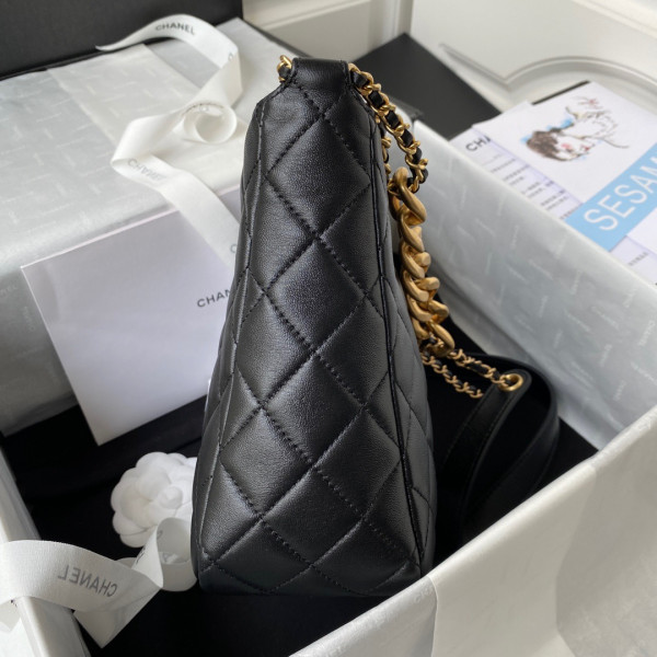 CL HOBO HANDBAG