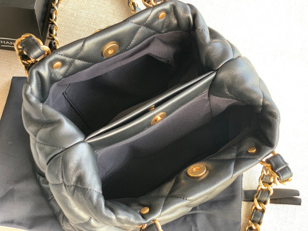 CL SMALL TOTE