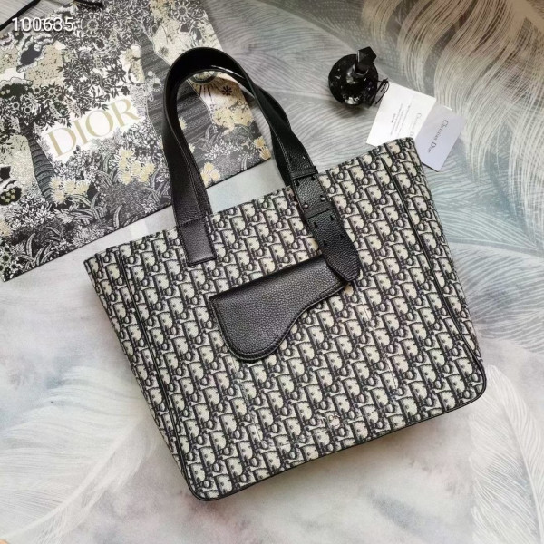 D*or saddle tote bag
