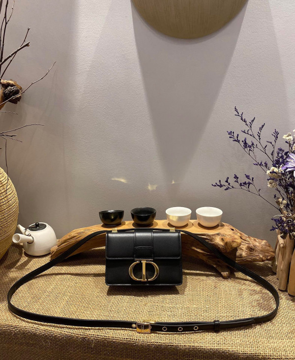D*or 30 montaigne bag