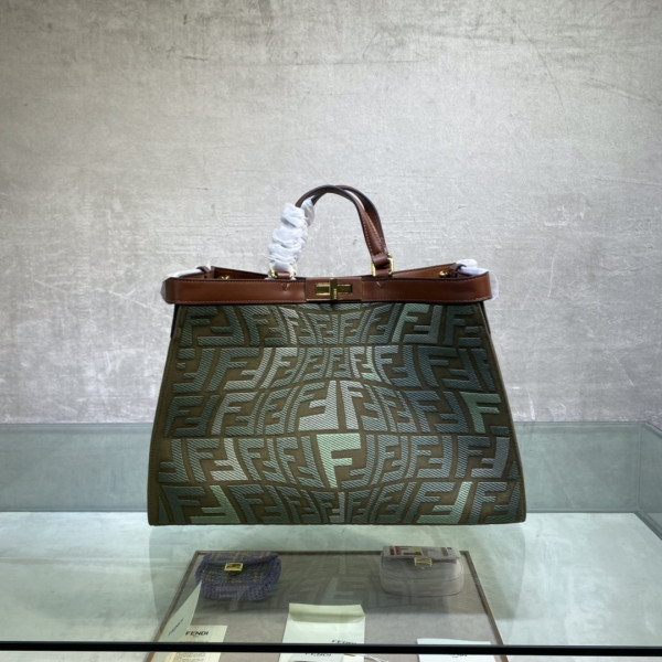 F**di peekaboo x-tote