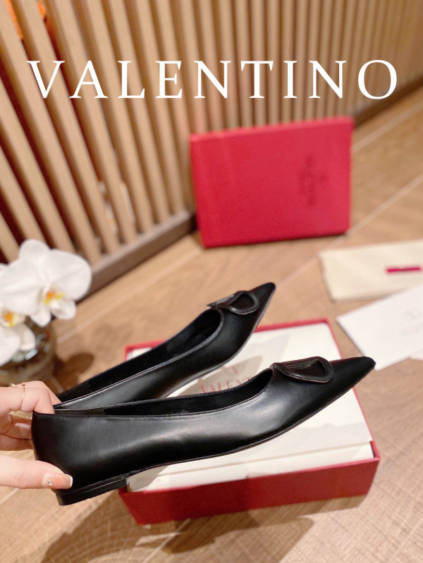 VALENTINO FLAT