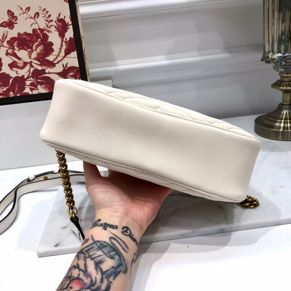 G*u*i gg marmont small matelassé shoulder bag