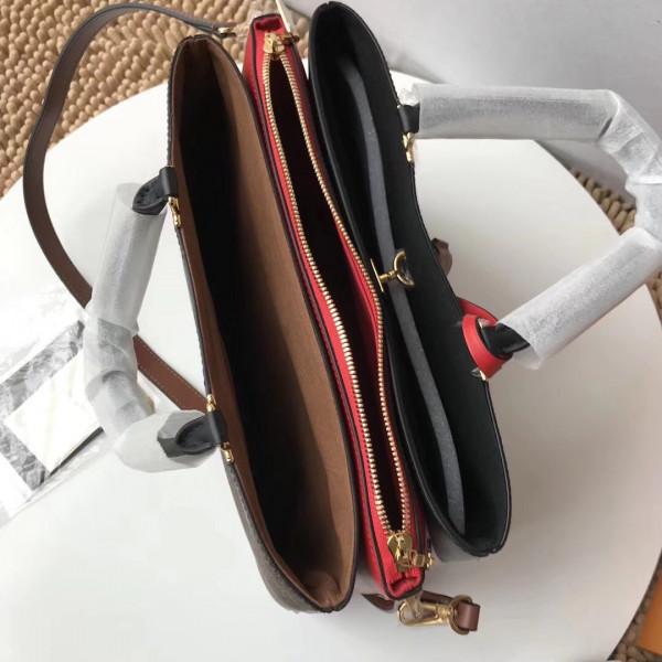 l**is V*t*n saintonge millefeuille m44254 camera shoulder bag