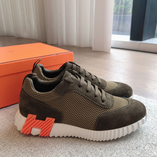H**mes sneaker