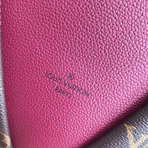 l**is V*t*n v tote mm