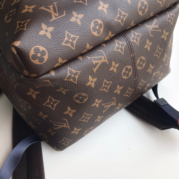 l**is V*t*n backpack