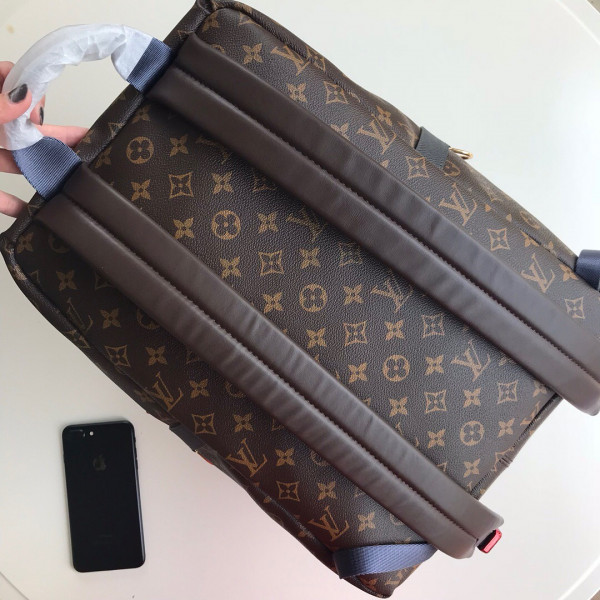 l**is V*t*n backpack