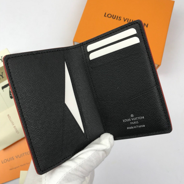l**is V*t*n passport cover