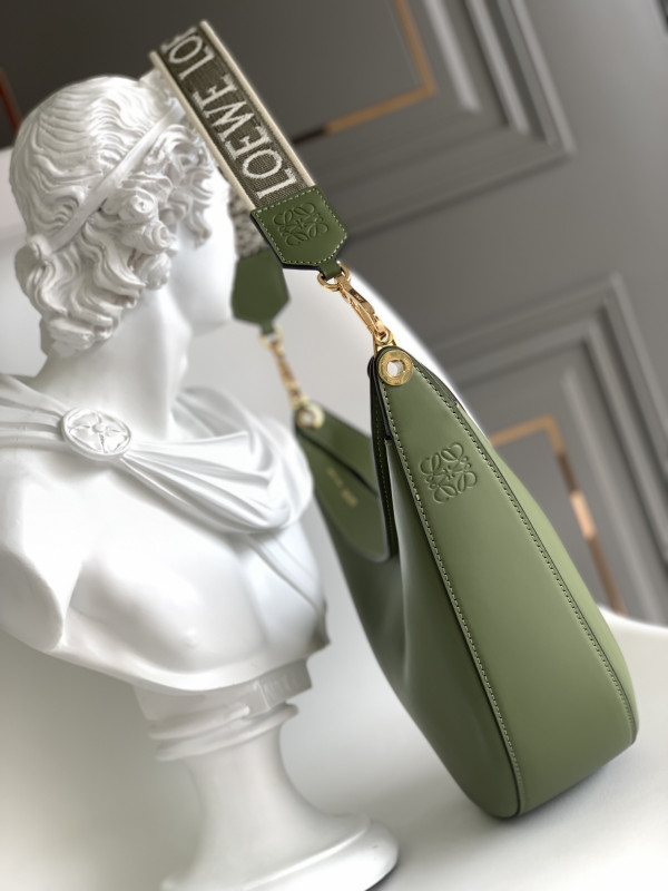 LOEWE Luna bag