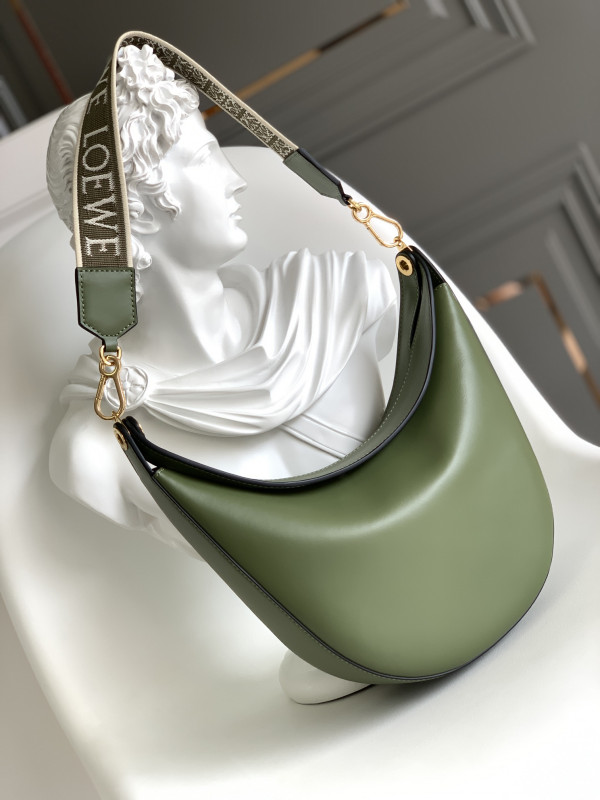 LOEWE Luna bag