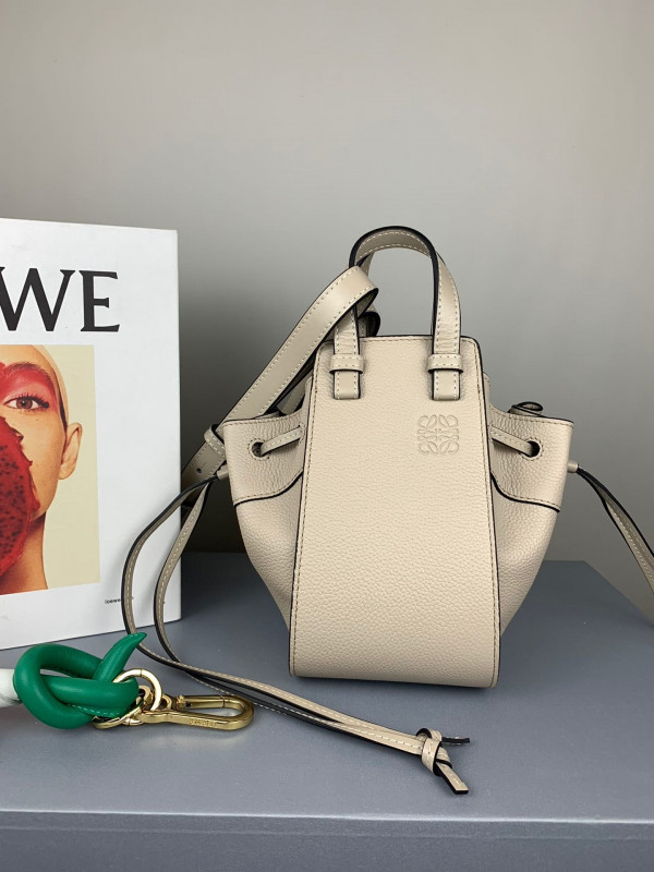 LOEWE HAMMOCK