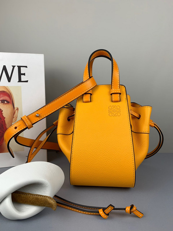 LOEWE HAMMOCK