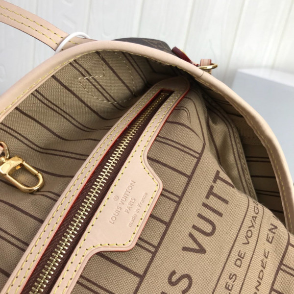 l**is V*t*n neverfull pm