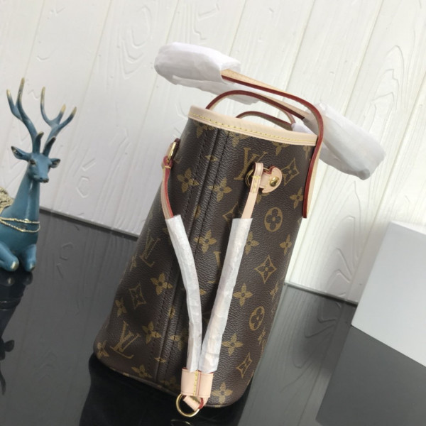 l**is V*t*n neverfull pm