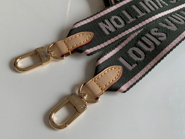 l**is V*t*n strap