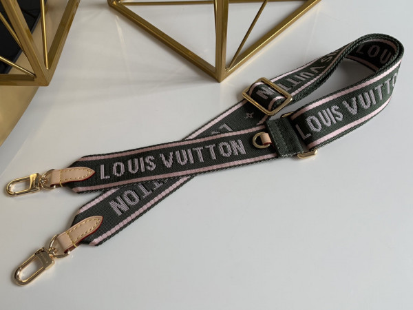 l**is V*t*n strap