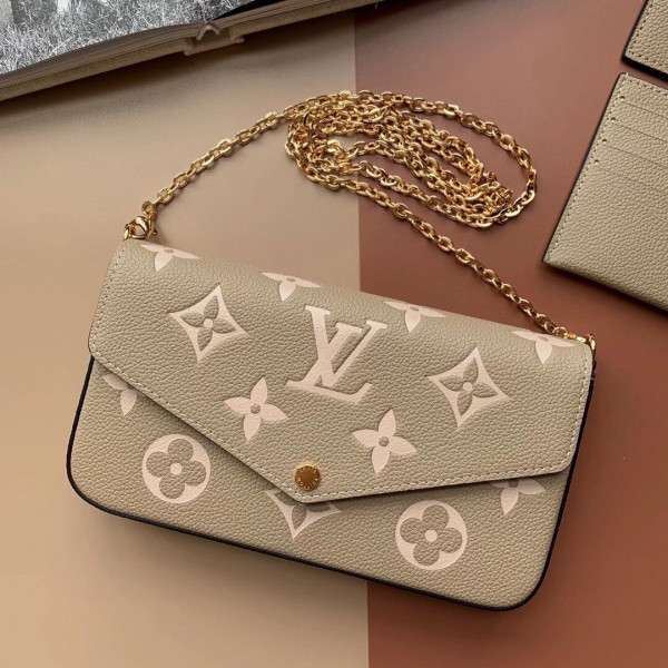 l**is V*t*n pochette fÉlicie