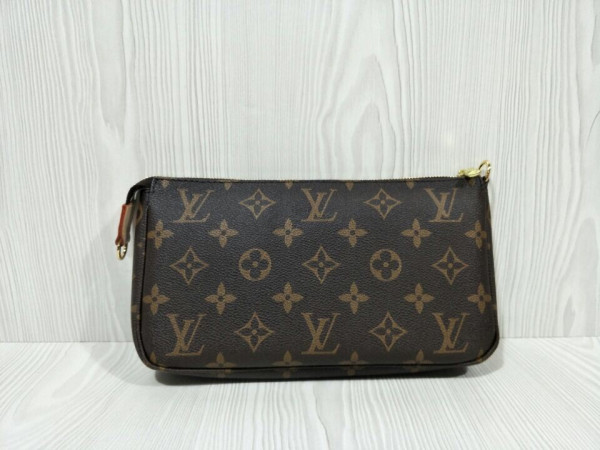 l**is V*t*n pochette accessoires