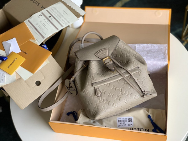 l**is V*t*n montsouris backpack
