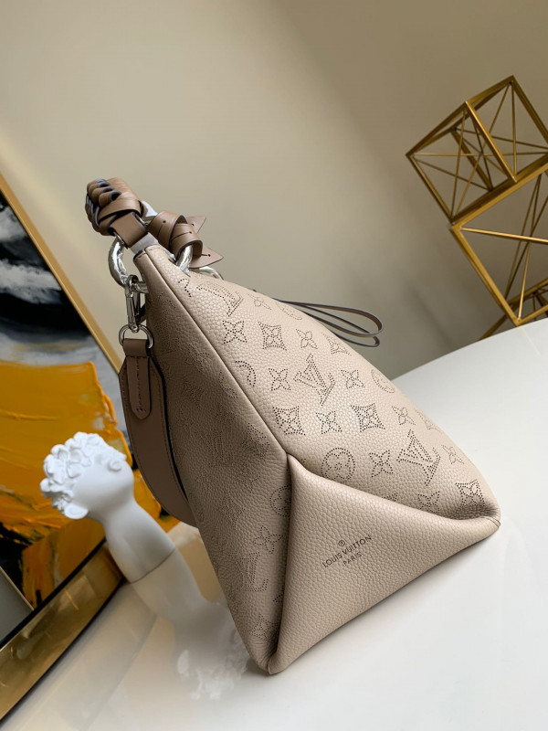 l**is V*t*n beaubourg hobo mm