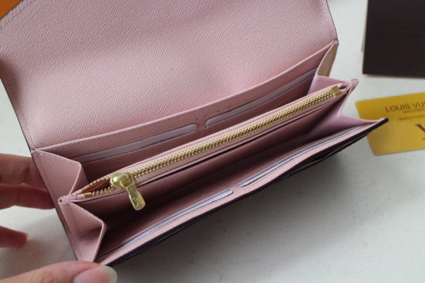 l**is V*t*n sarah wallet